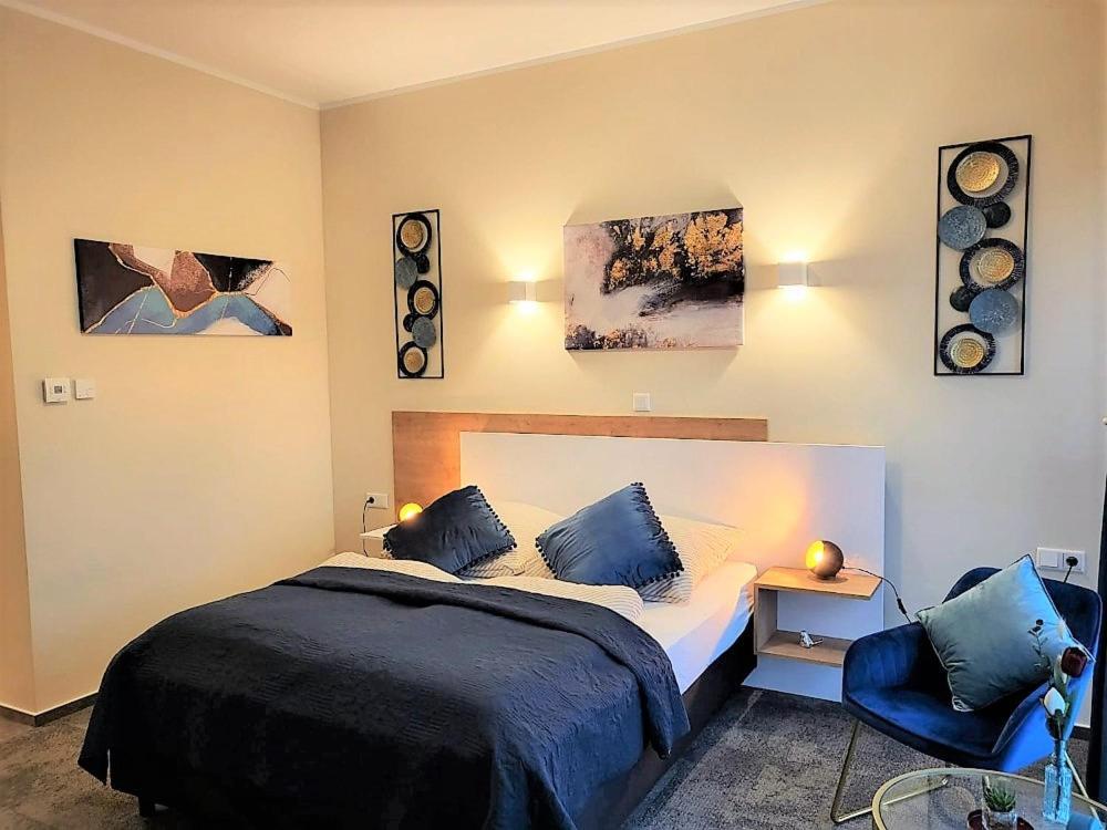 Likedaheim Apartments Rosbach vor der Hohe Luaran gambar