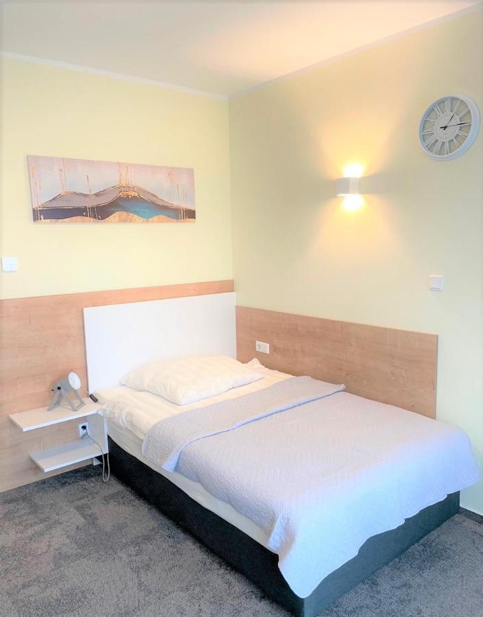 Likedaheim Apartments Rosbach vor der Hohe Luaran gambar