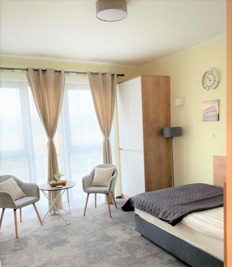 Likedaheim Apartments Rosbach vor der Hohe Luaran gambar