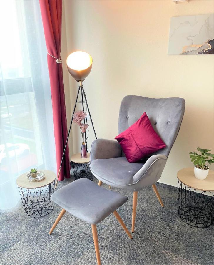 Likedaheim Apartments Rosbach vor der Hohe Luaran gambar